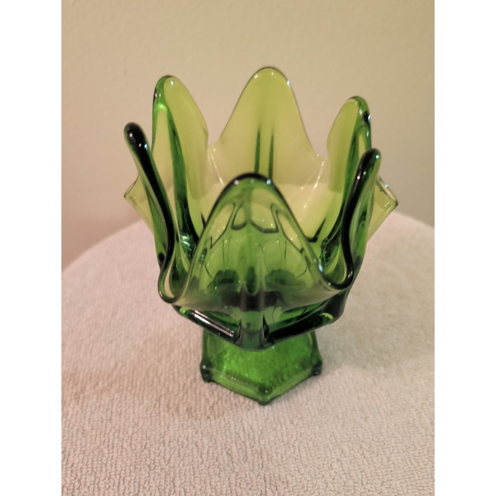 Vintage Viking Green Swung Glass Vase MCM Art Glass Pedestal Finger Vase - Picture 4 of 7